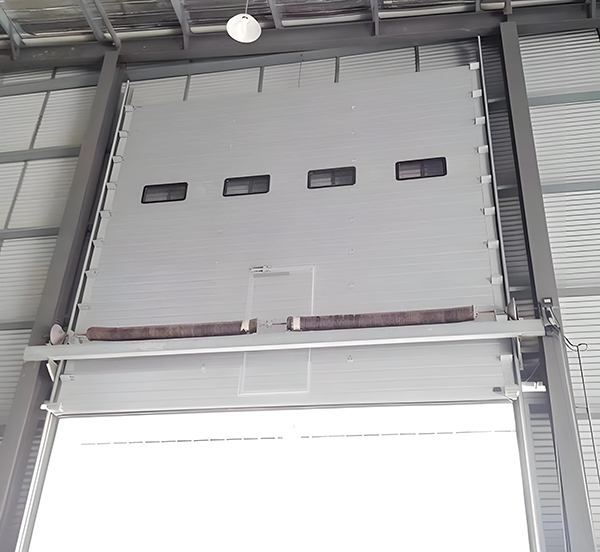 若羌工业滑升门